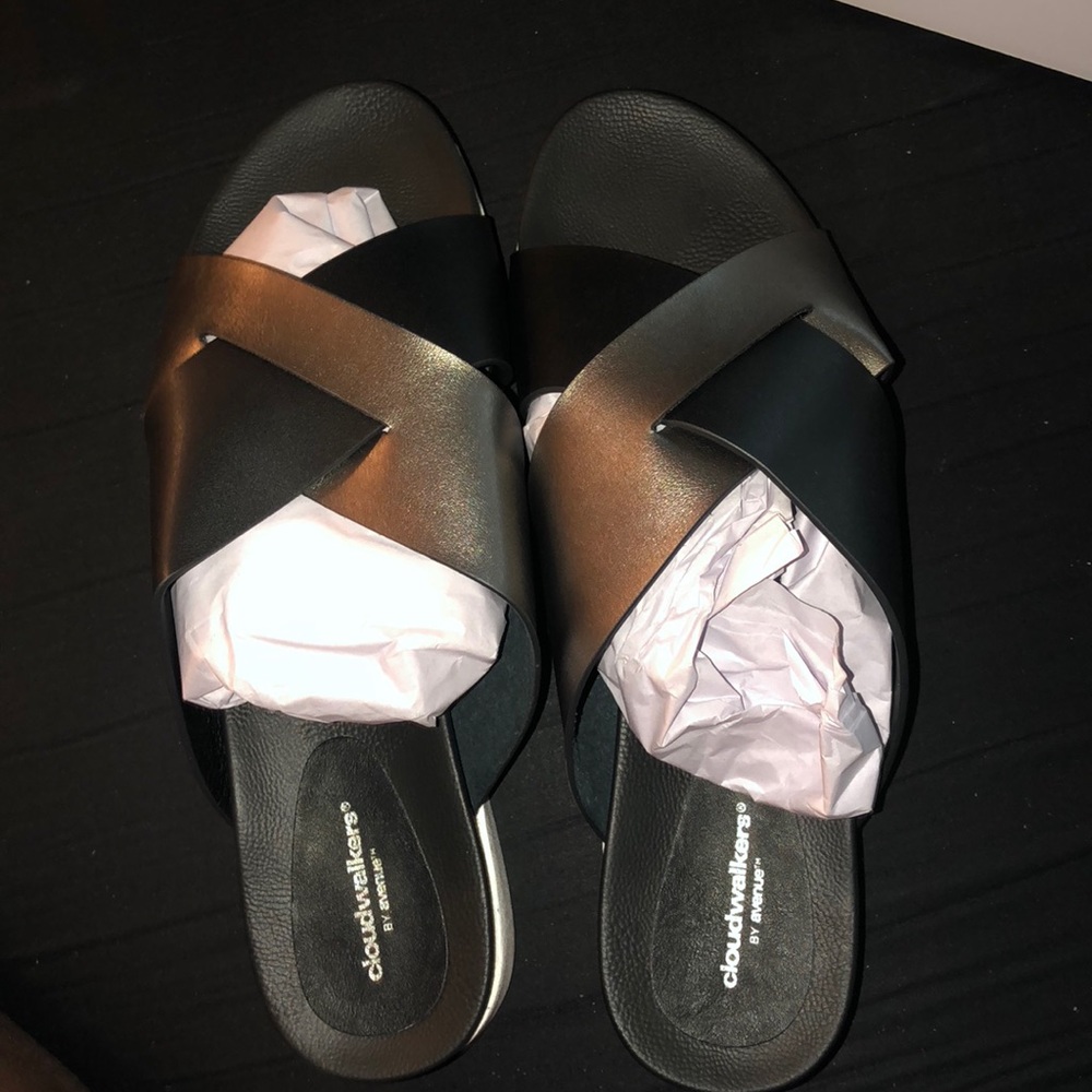 Unity Cloudwalker Sandals